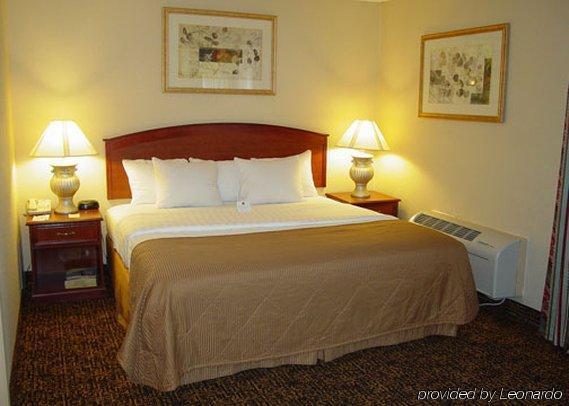 Clarion Hotel & Conference Center Colorado Springs Quarto foto